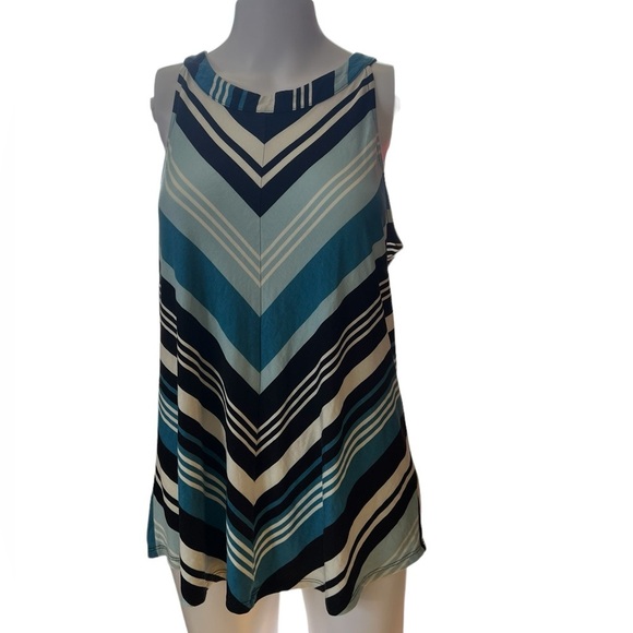 Adrianna Papell - Womens Sleeveless Striped Top Sz. MD - Picture 6 of 8